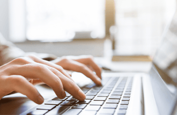 全店舗を本部でまとめて管理